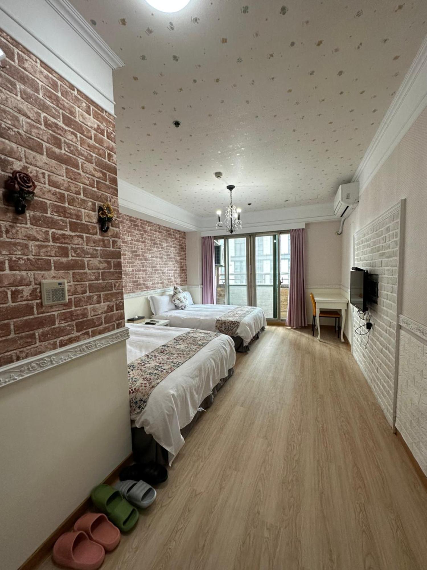 Ct Theme Suite Kaohsiung Dış mekan fotoğraf