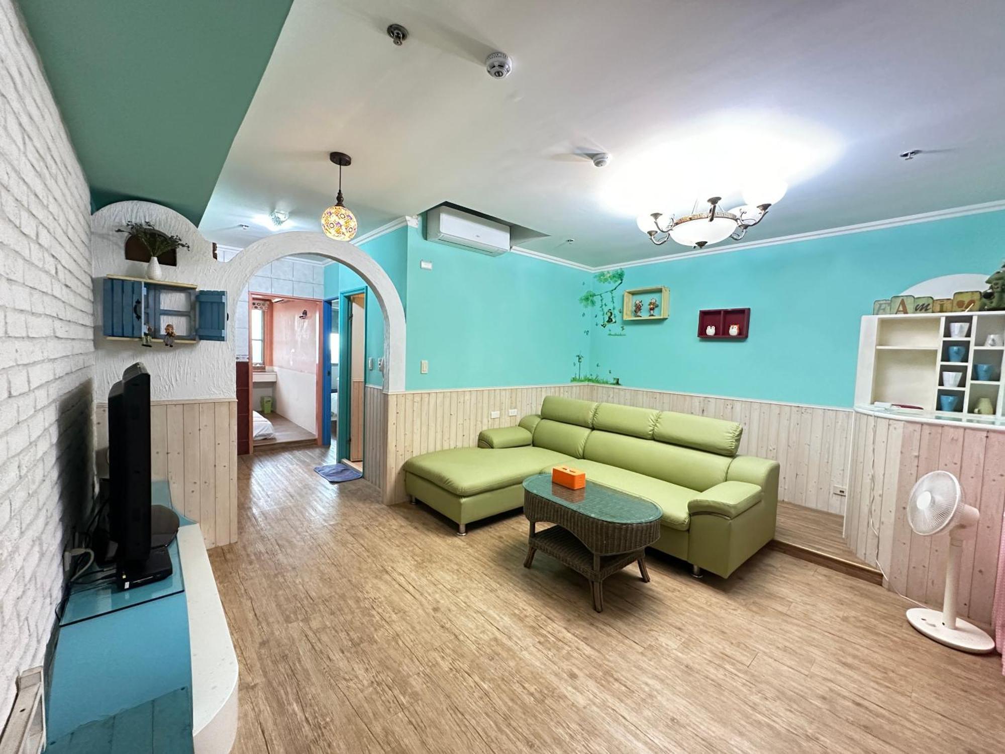 Ct Theme Suite Kaohsiung Dış mekan fotoğraf